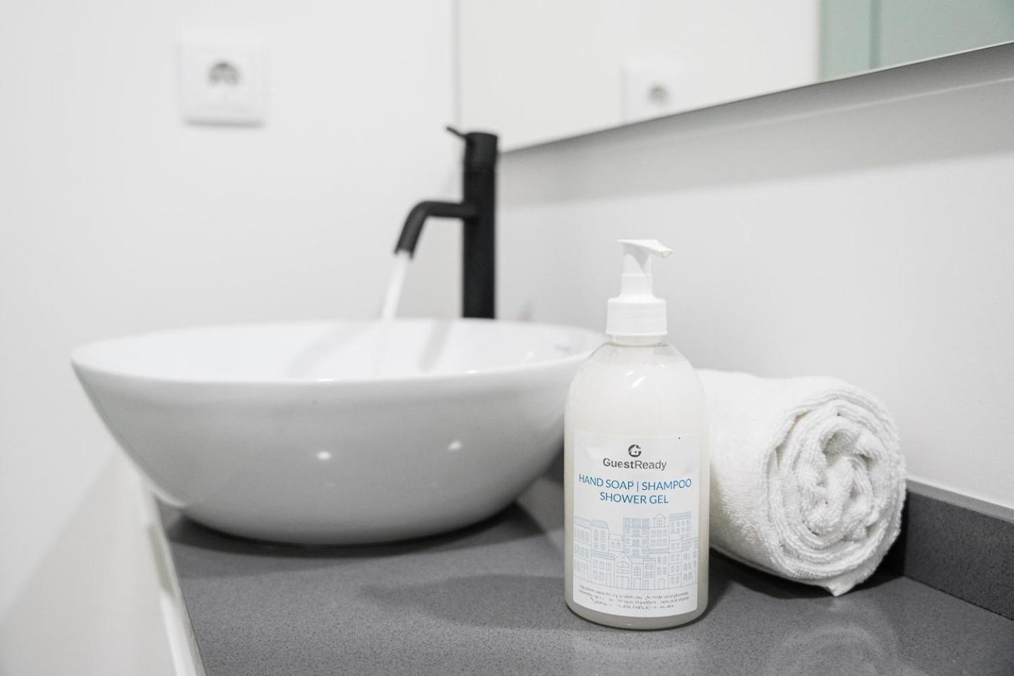 Guestready - A Brilliant Stay Near Ribeira ポルト エクステリア 写真